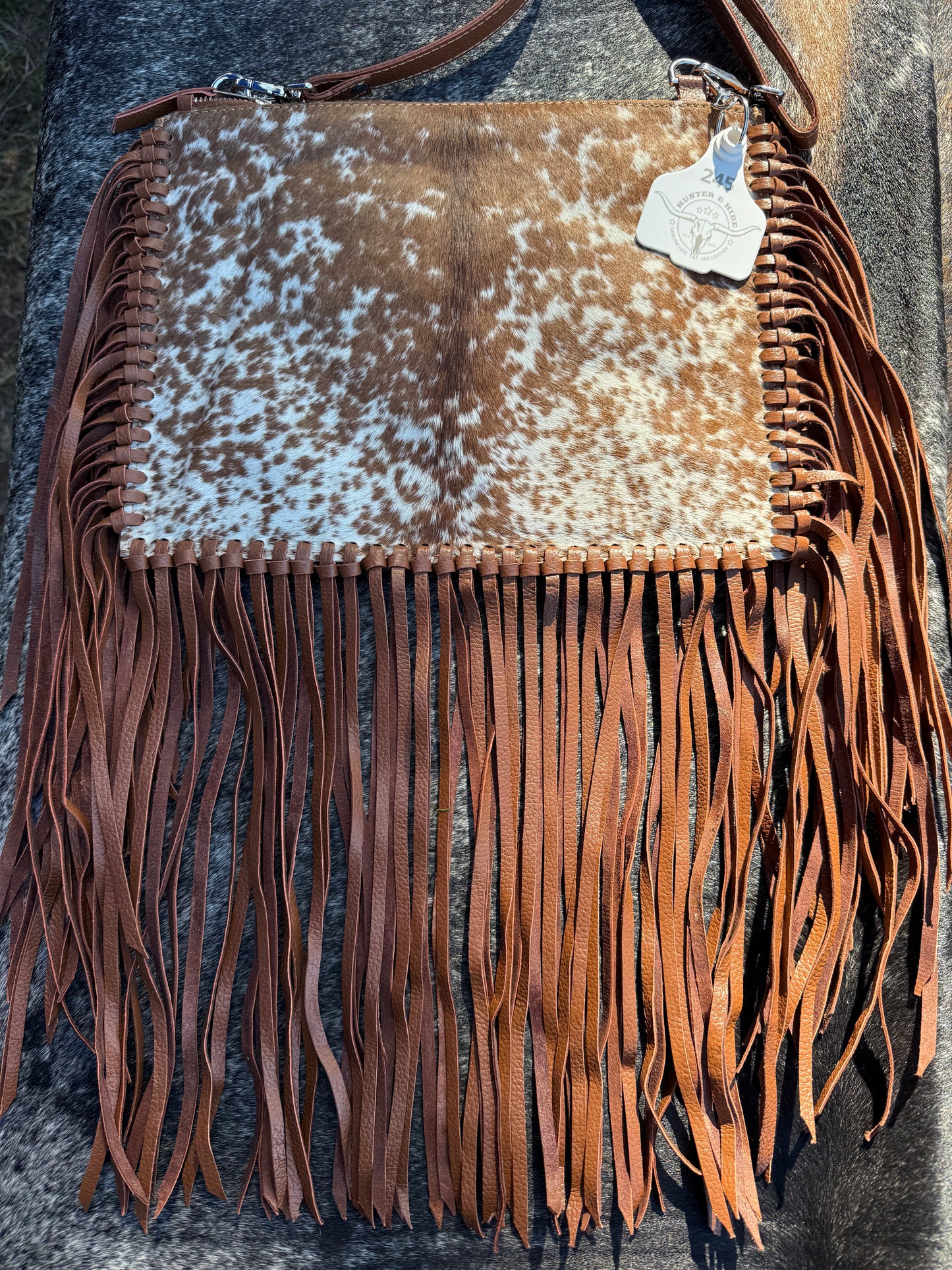 Dusk - 245 Tan