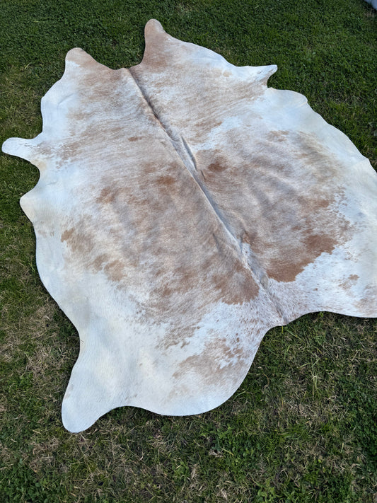 Cowhide Rug 310