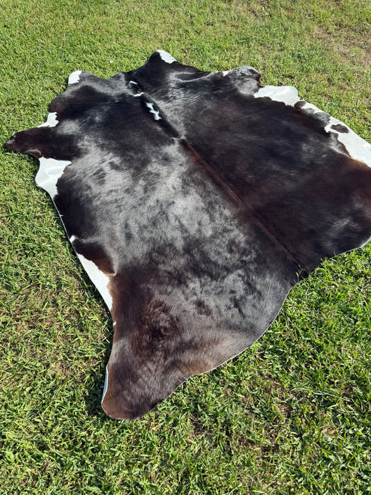 Cowhide Rug 365