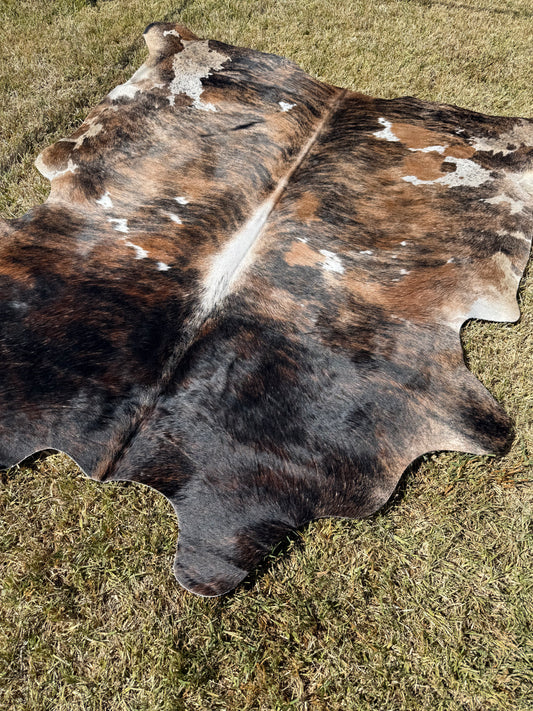 Cowhide Rug 395