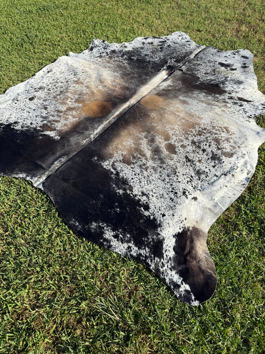 Cowhide Rug 354