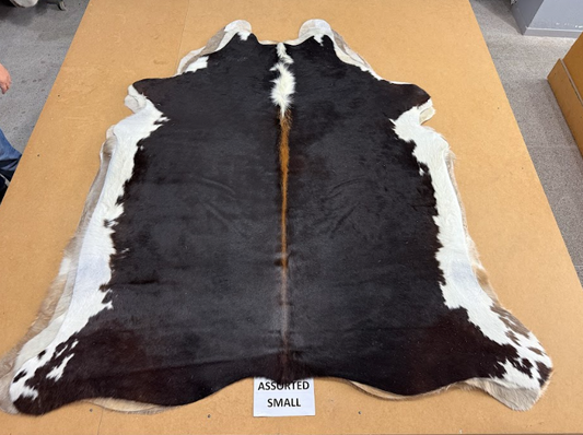 *** Pre order*** Cowhide Rug S 189