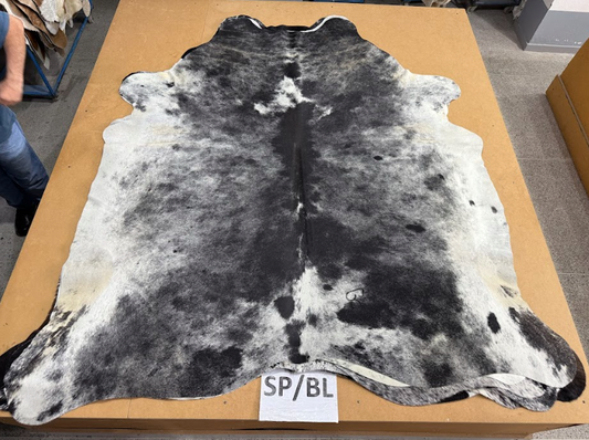 *** Pre order*** Cowhide Rug SP black 58