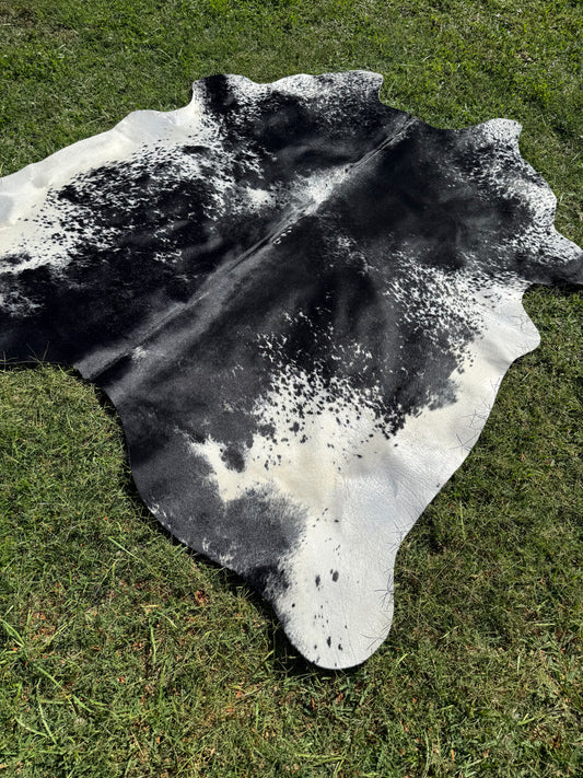 Cowhide Rug 290