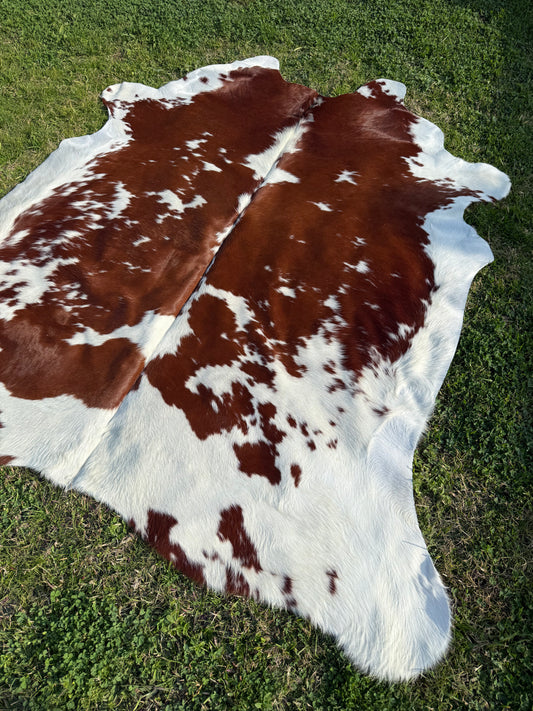 Cowhide Rug 313