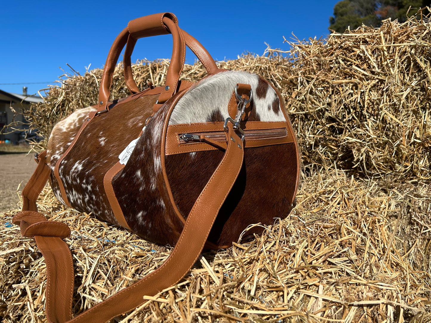 Explorer Duffle Bag - Tan 090