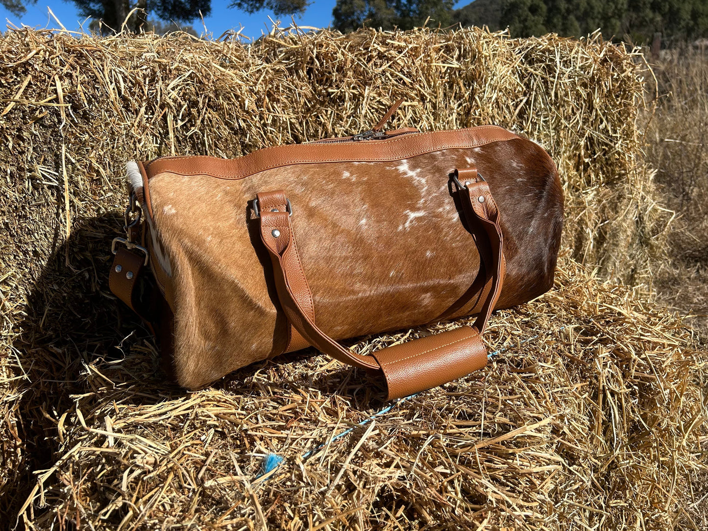 Explorer Duffle Bag - Tan 090