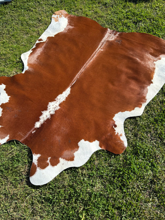 Cowhide Rug Small 307