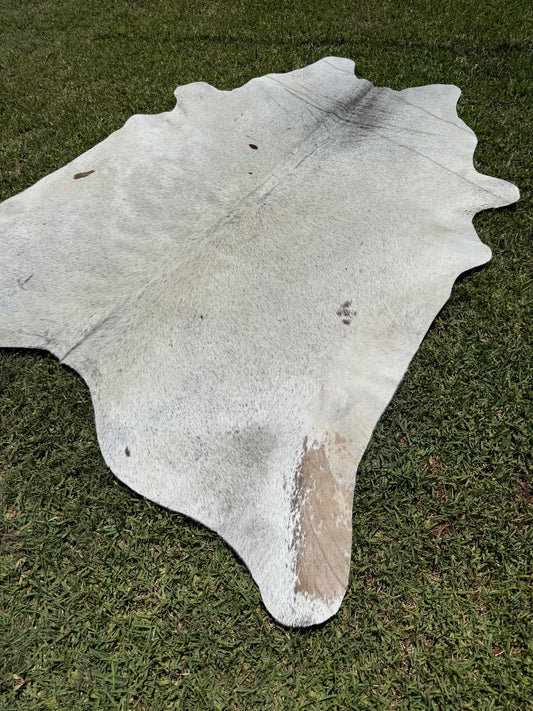 Cowhide Rug 367