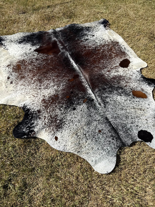 Cowhide Rug 392