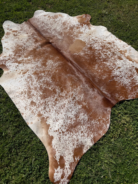 Cowhide Rug 334