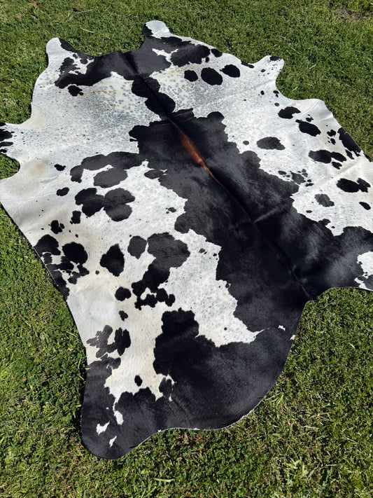 Cowhide Rug 336