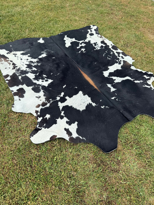 Cowhide Rug 348