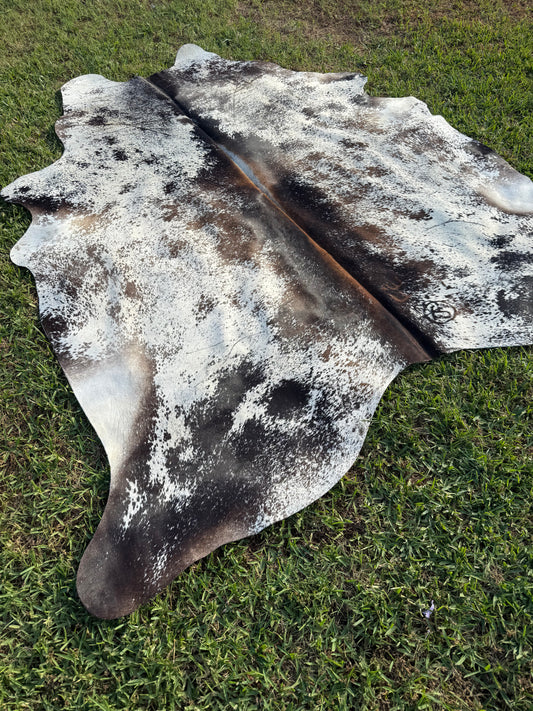 Cowhide Rug 358
