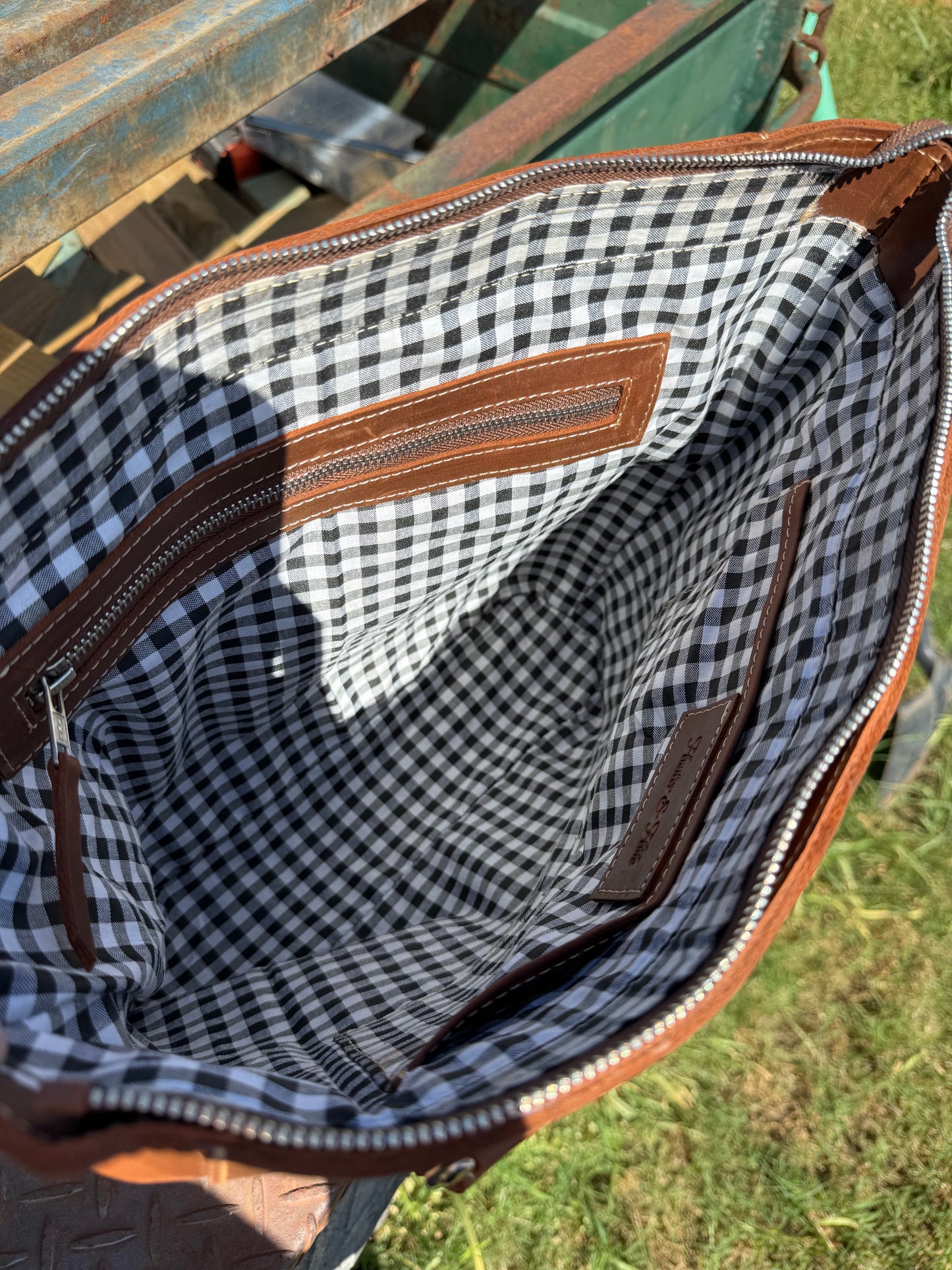 Boot Stitch Bag - burgundy