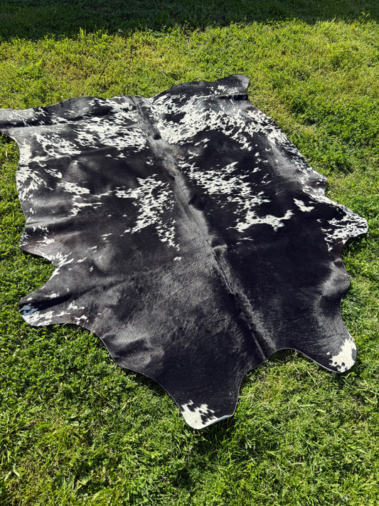Cowhide Rug 328
