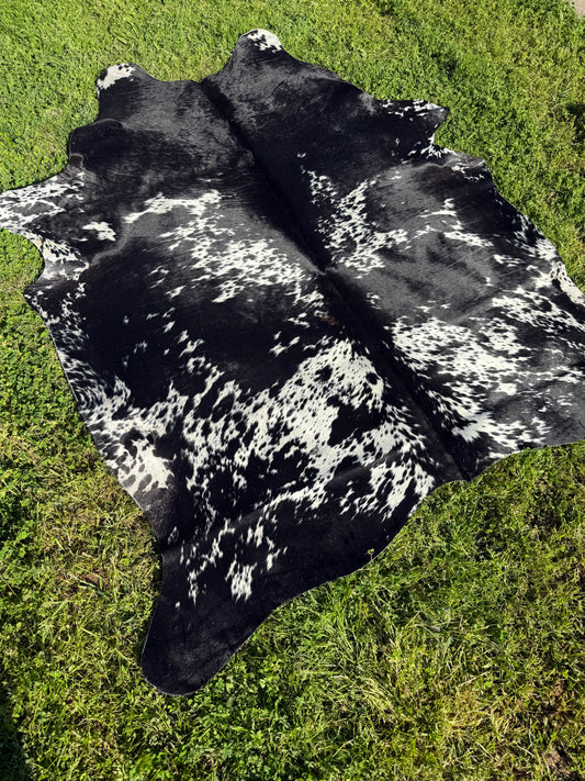 Cowhide Rug 328
