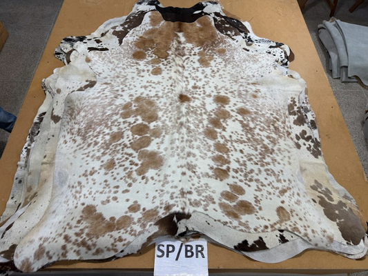 *** Pre order*** Cowhide Rug SP brown 436